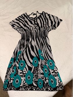 Medium-sized dresses (8)