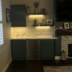 Brackets for floating shelves