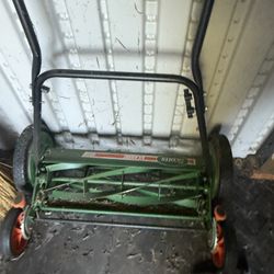 Scott’s Push Mower 