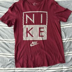Nike Maroon Men’s Shirt (Size M)