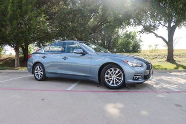 2015 INFINITI Q50