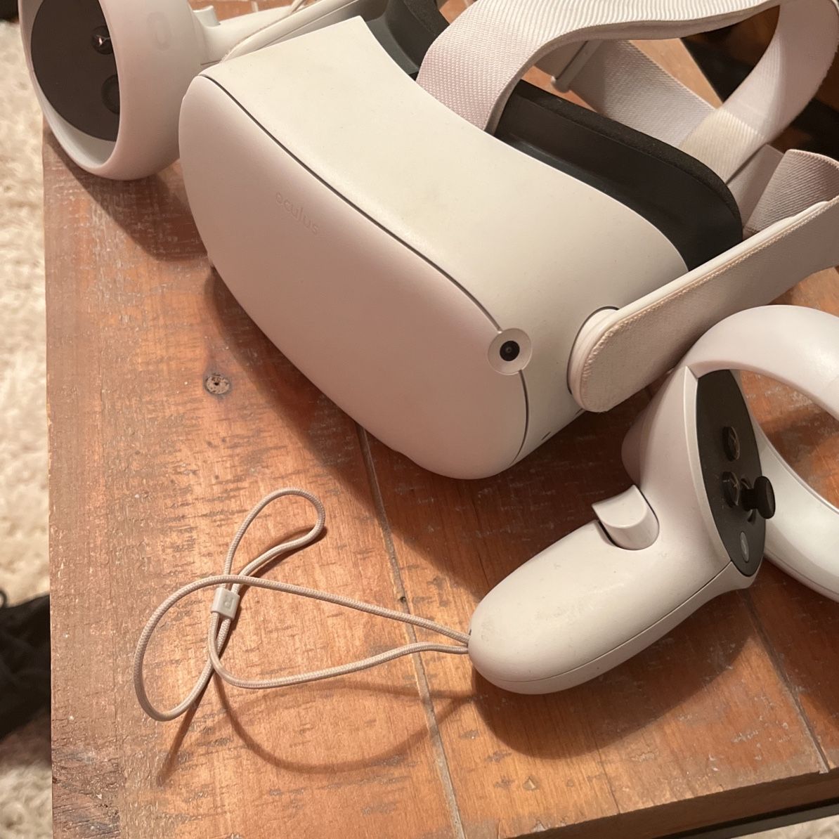 Oculus Quest 2 64g for Sale in Raleigh, NC - OfferUp