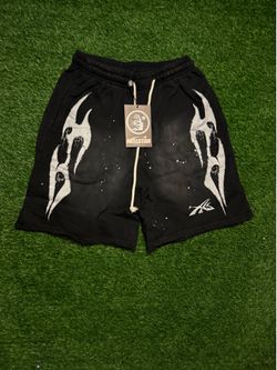 Hellstar shorts size medium