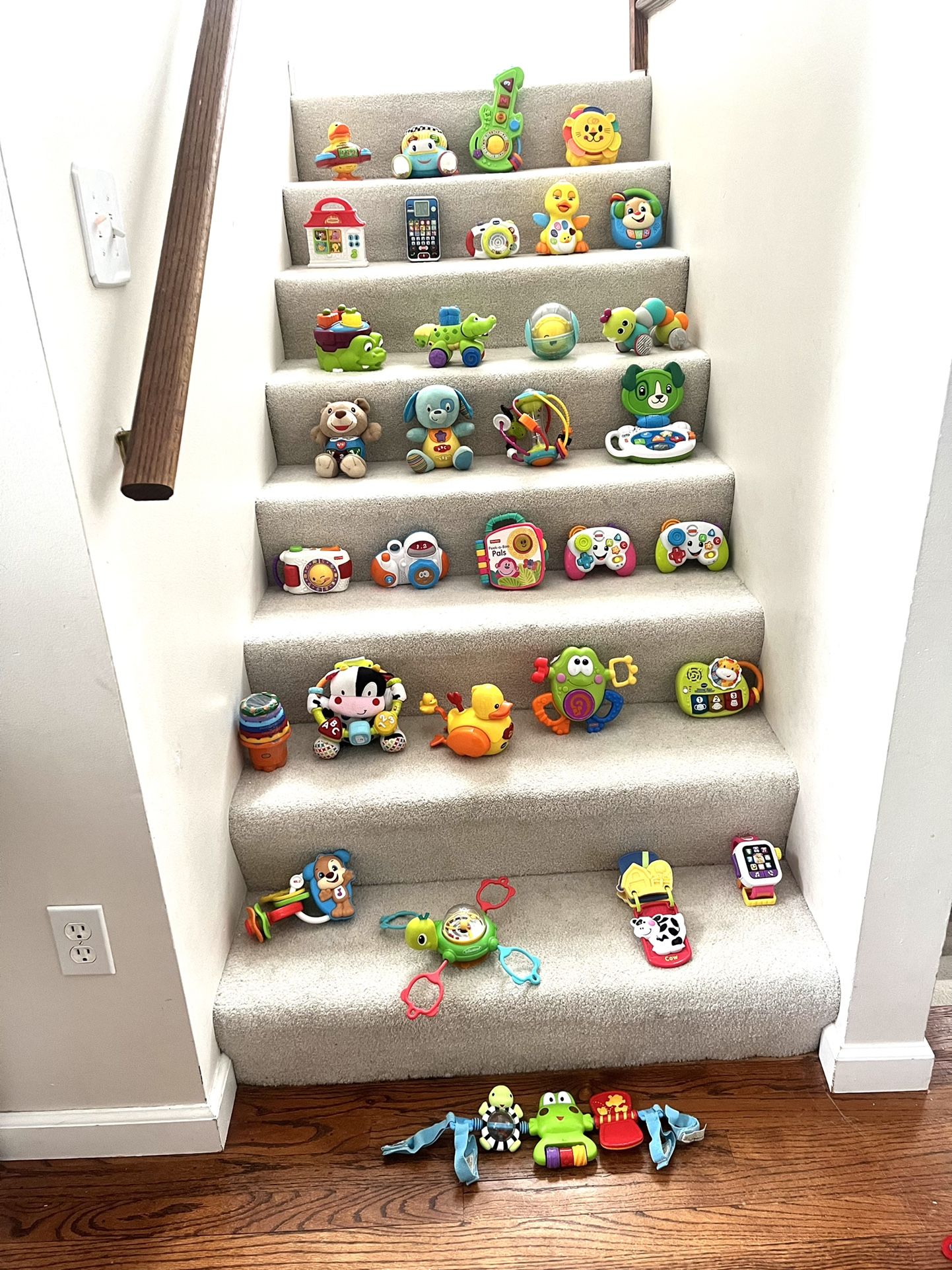 Great Variety Of Baby Toys ($4 Each Or 10+ 3 Each, 20+ $2.50 Each)