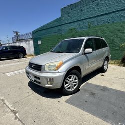 Vendo Toyota RAV4 2002 