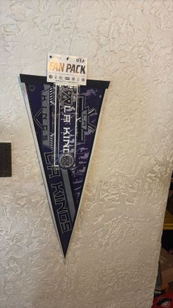 LA. Kings Fan Pack
