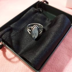 Sterling silver moonstone.,size 8