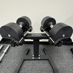 LYNX FITNESS ( BRAND NEW IN BOX ) Pair Of 50lb Adjustable Dumbbells