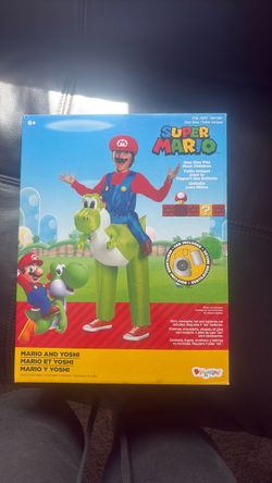 Super Mario inflate-able