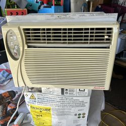 Window Air Conditioner 5200 BTU