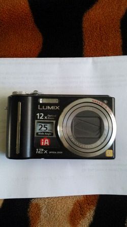 Lumix digital camera