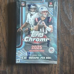 Topps Chrome 2025 Football Hobby Box
