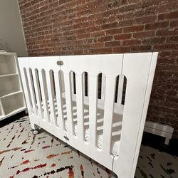 Bloom And Alma Papa Foldable Crib