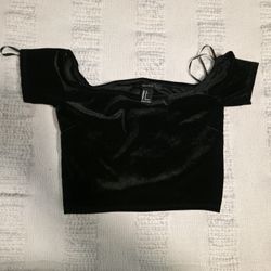 Black Short Blouse