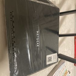 Nighthawk AC1750 Smart Wifi Router