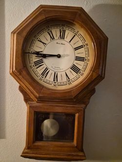 Wall Clock-Daniel Dakota