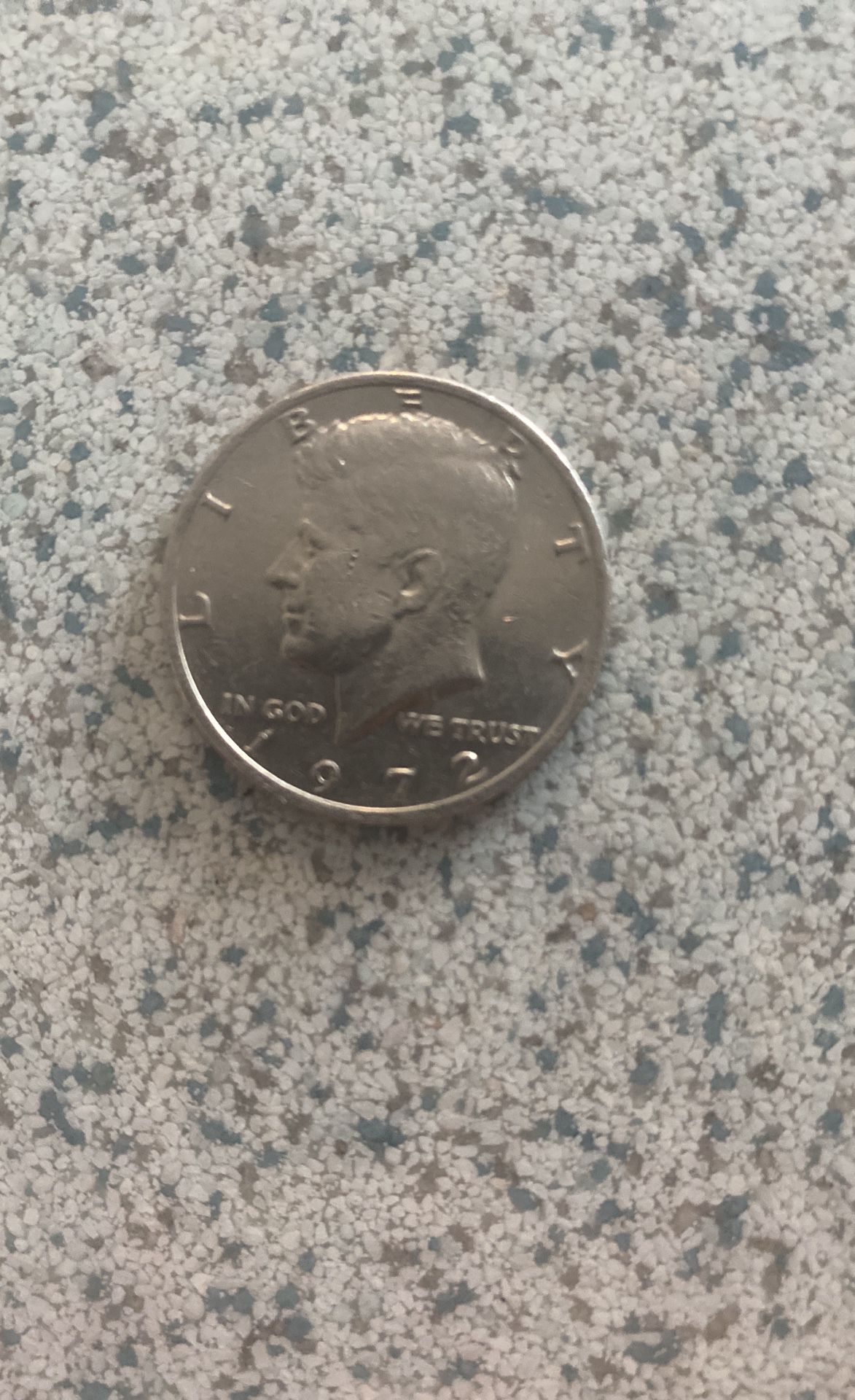 1972 Half Dollar (NO MINT MARK)