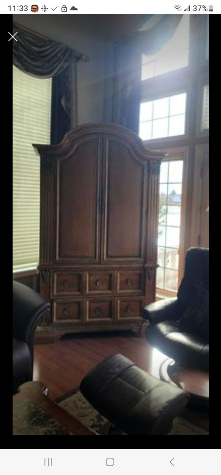 Armoire