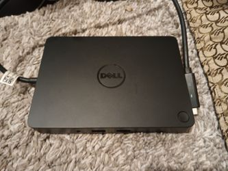DELL Docking Station WD15 With AC Adapter