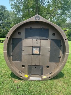 Roundabout Watercraft’s round boat