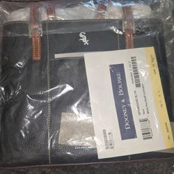 Dooney & Bourke Lexington Shopper 