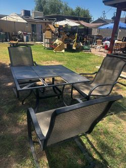 Mesa 3 sillas