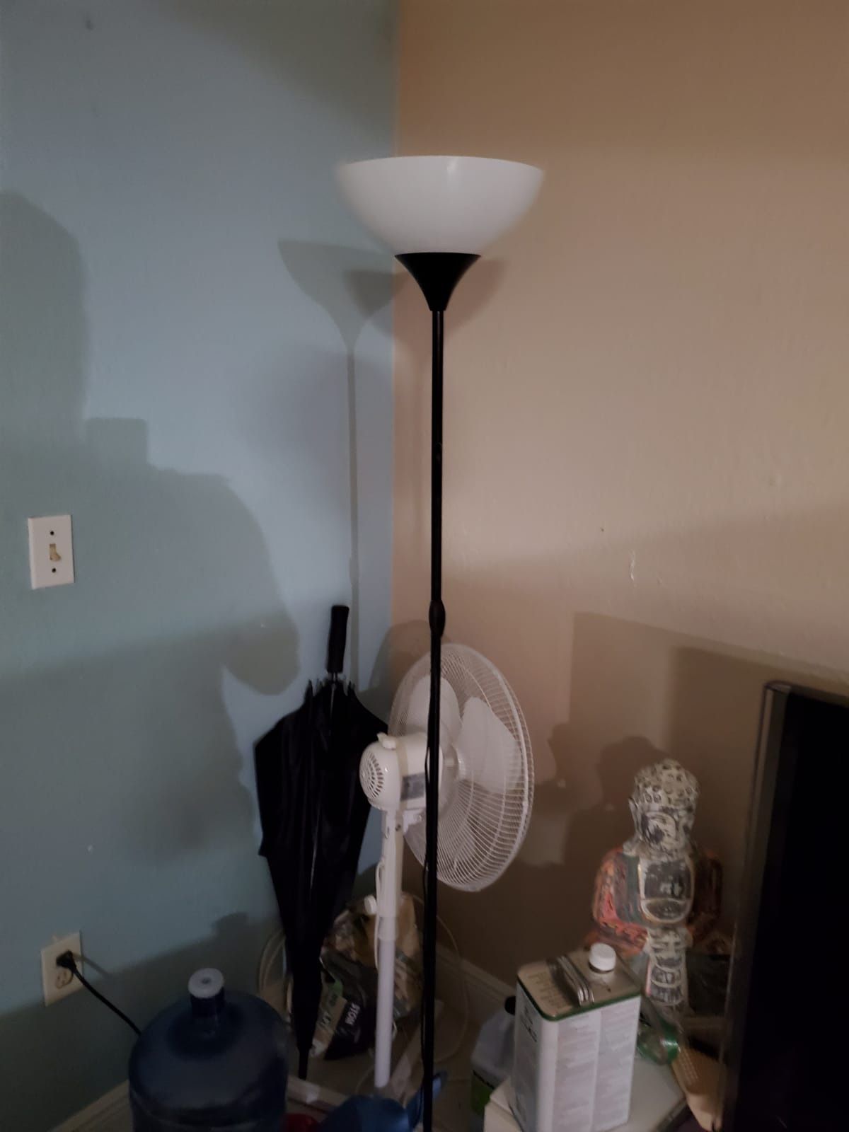 Floor lamp