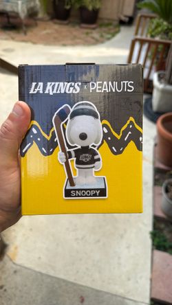 LA Kings x Peanuts Bobble