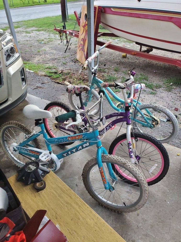 3 kids bicycles