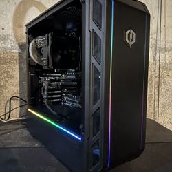 CyberPowerPC Gaming PC. 