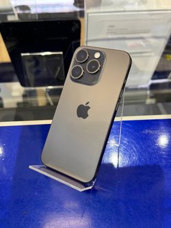 iPhone 15 Pro 128GB AT&T Pre-owned