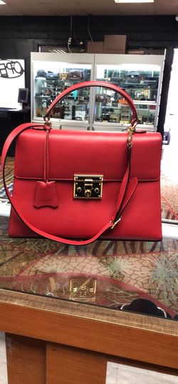 Gucci supreme top handle bag