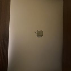 Macbook Pro 2018 Intel i7 16gb Ram