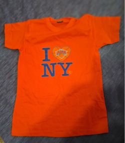 New York Knicks shirt