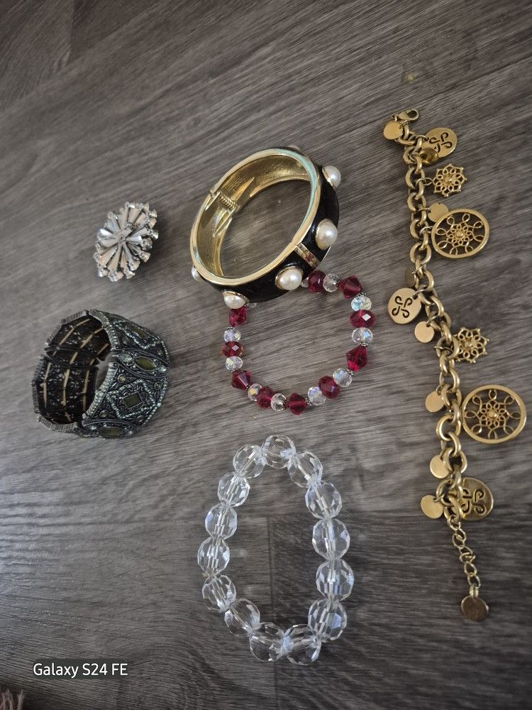 ALL NEW JEWELRY! JESSICA SIMPSON, CATO, AND KOHL'S!! ALL FOR $10! SILVER BROACH ALSO!!!