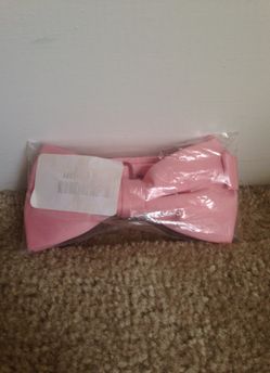 Bow tie (pink)