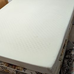 Good Condition Firm Queen Mattress And Topper 