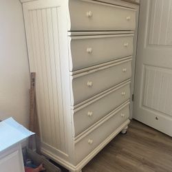 Matching Furniture Set