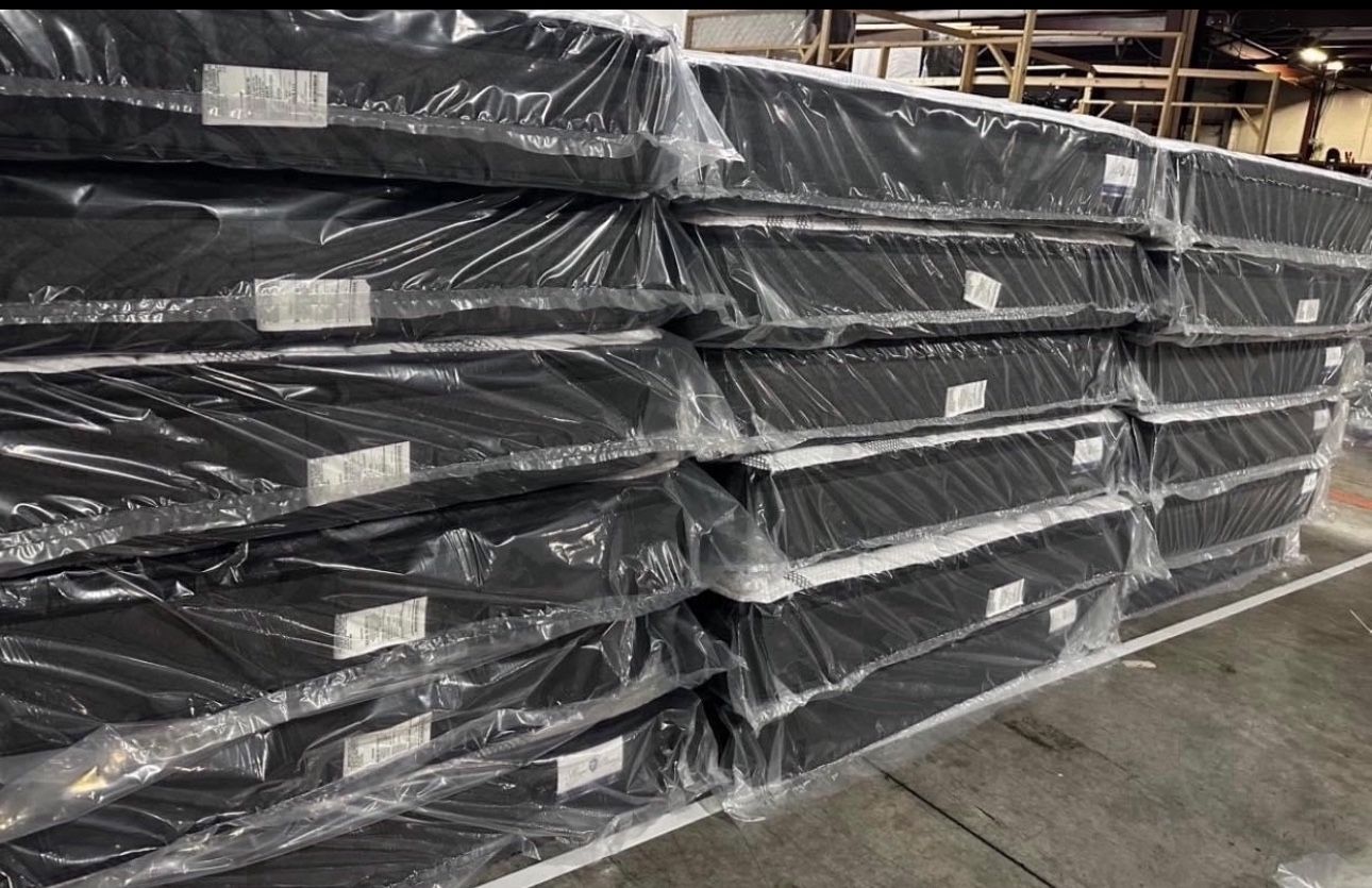 King Mattress CLEARANCE