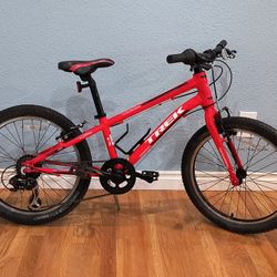 20" Trek Superfly 20 kids Mountain Bike 6 Speed with Aluminum Frame from The Bike Gallery 