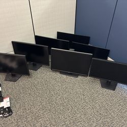 7 X Dell 24” Monitors - Lot Sale 
