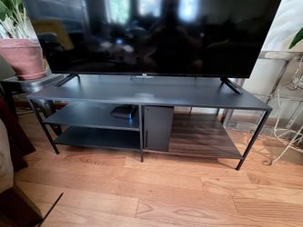 TV Stand fits 55’