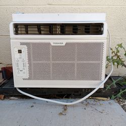 A/C Window Air Conditioner 