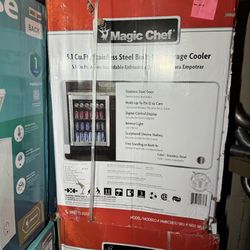 magic chef 5.1cu beverage cooler