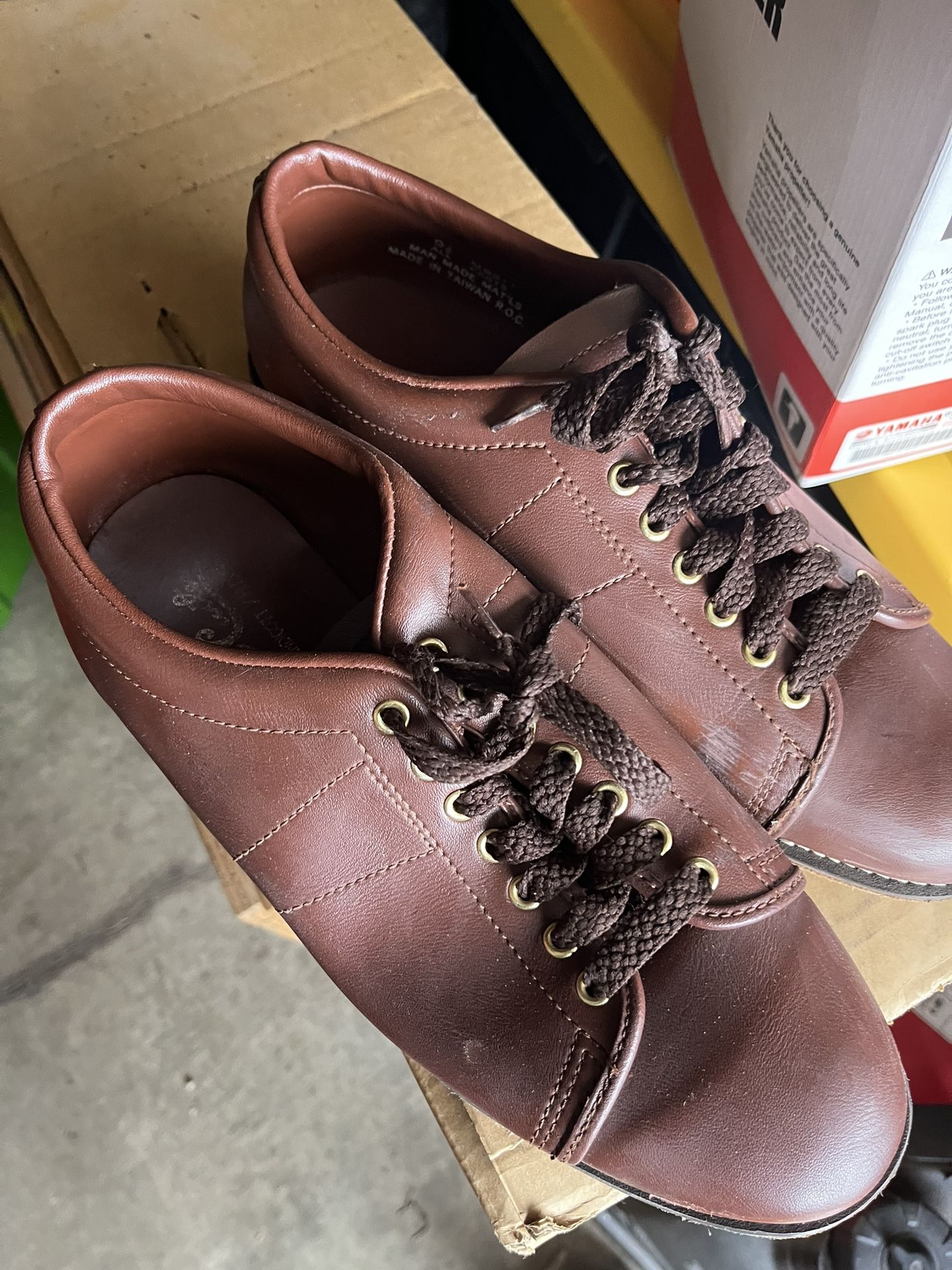 Men’s Bowling Shoes 9 1/2