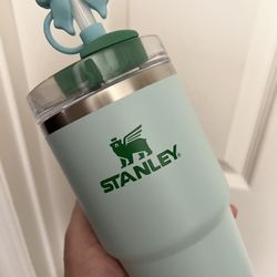 STANLEY 20oz Stainless Steel H2.0 Flowstate Quencher Tumbler Watercolor Blue + New Sparkly Bow Straw Topper