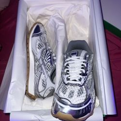 Bottega (SILVER & WHITE) UNISEX ALL SIZES