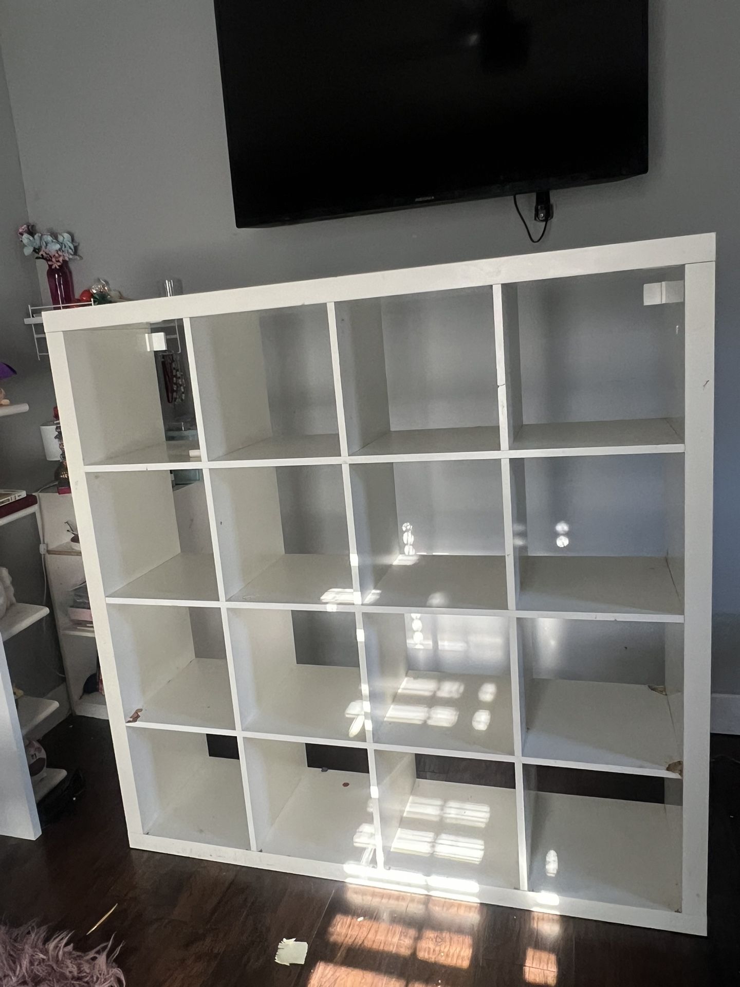 White Cubicle Organizer