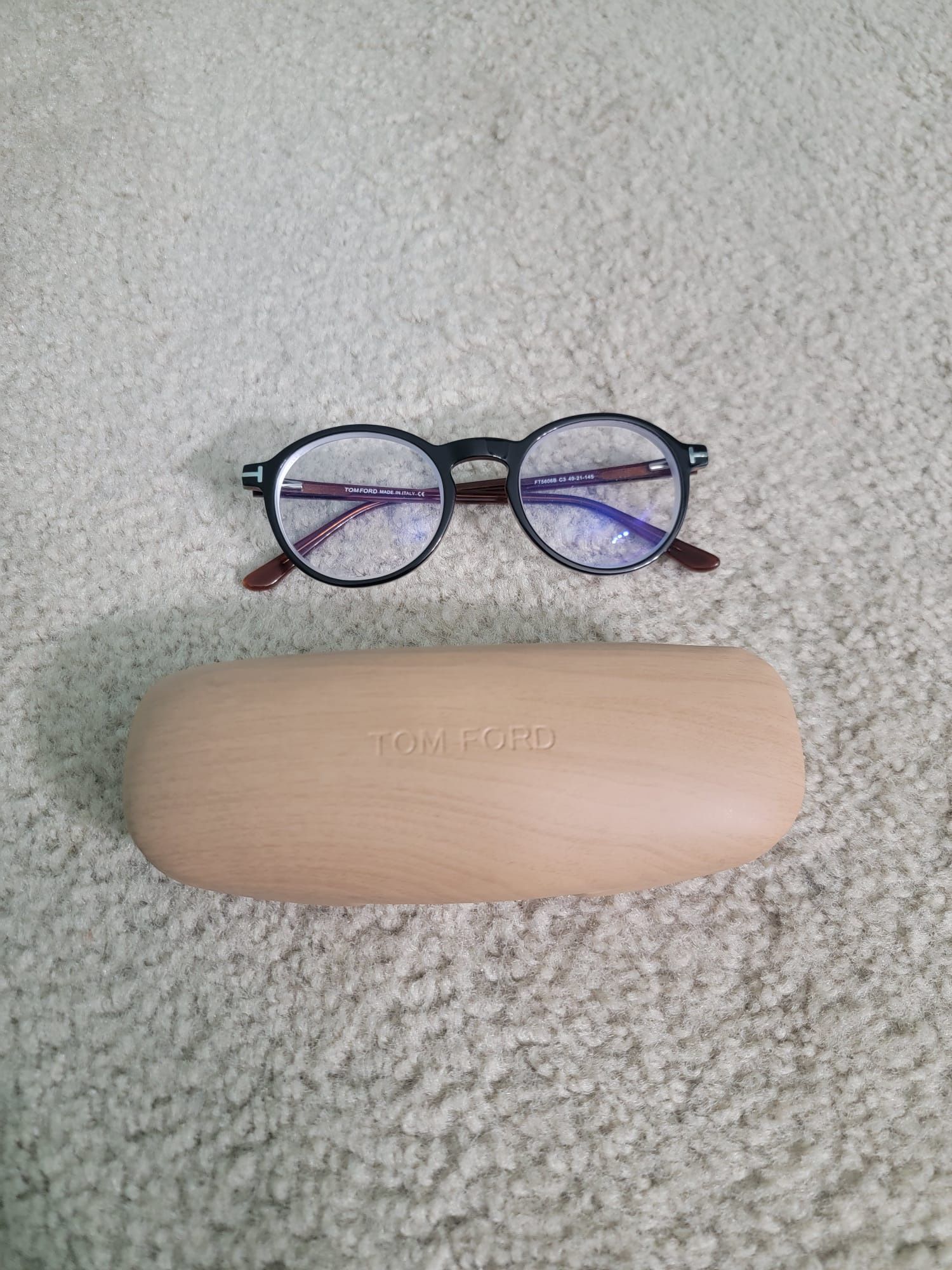 Stunning Brand New Tom Ford Men Eyeglasses For $300 Only. (MUST SELL TODAY!)