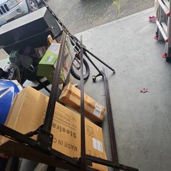 Ajustable Mattress Stand 